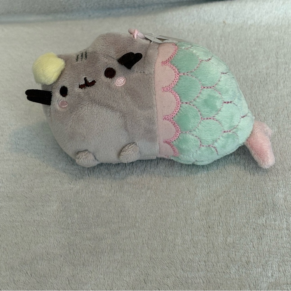 2017 Pusheen Retired Mini Mermaid Cat Green Pink Plush keychain backpack clip